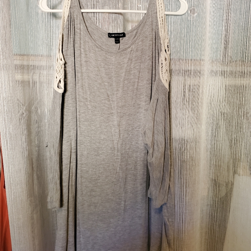 Lane Bryant, 22/24, grey/white lace